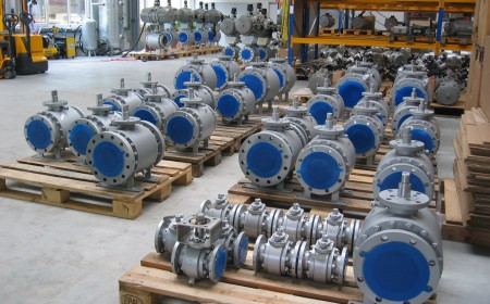 Válvulas de bola, asiento metal-metal para aplicación en refinería, tamaños de 2 a 16 pulgadas, cl300, China