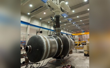 BALL VALVE FULLY WELDED, EXTENDED STEM, UNDERGROUND, ELECTRO-HYDRAULIC ACTUATOR